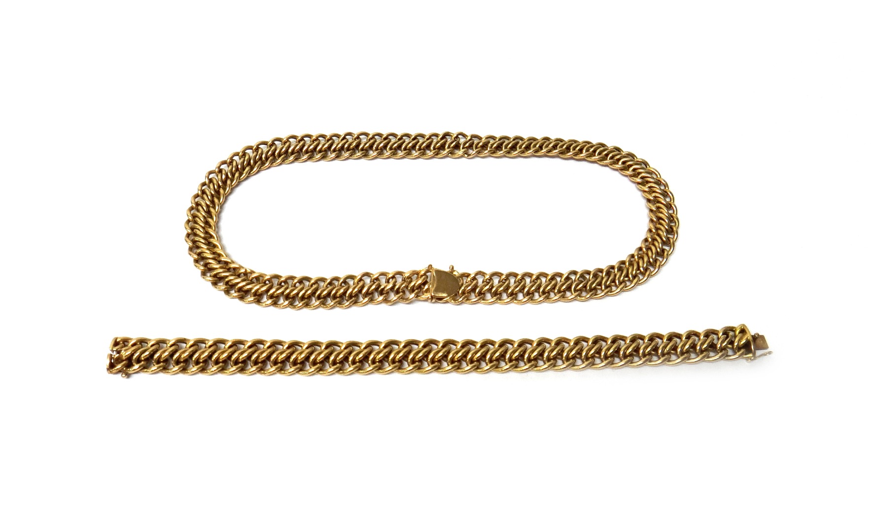 Appraisal: A gold collar necklace in an entwined link design on