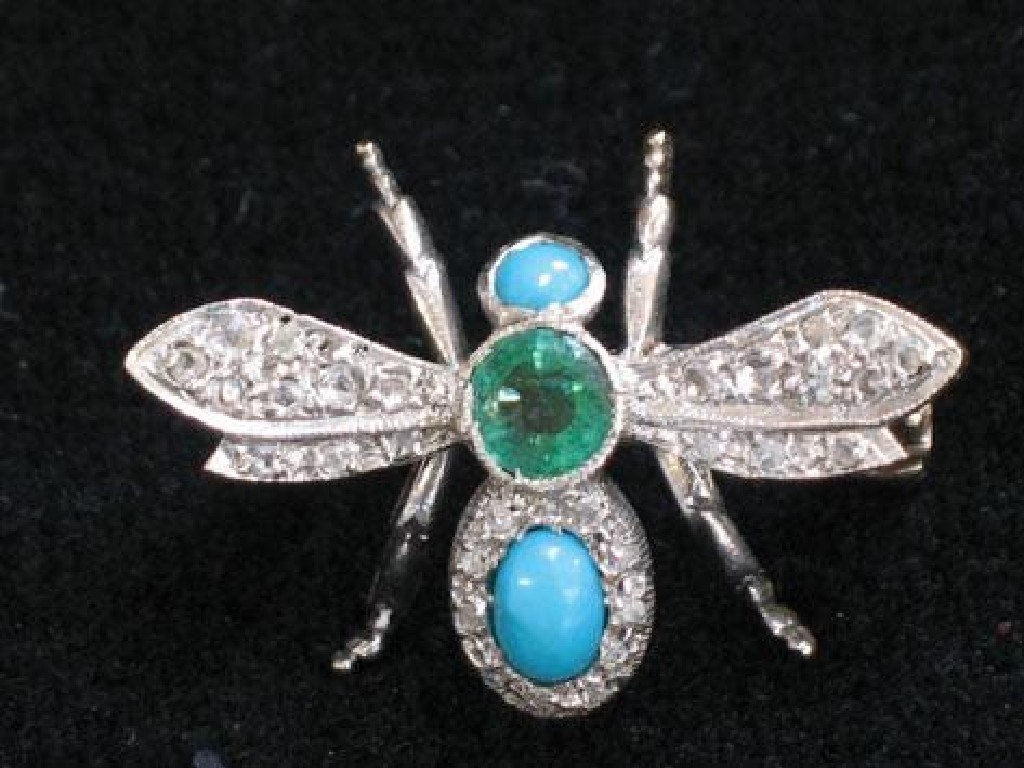 Appraisal: A LATE TH CENTURY BROOCH in the form of a