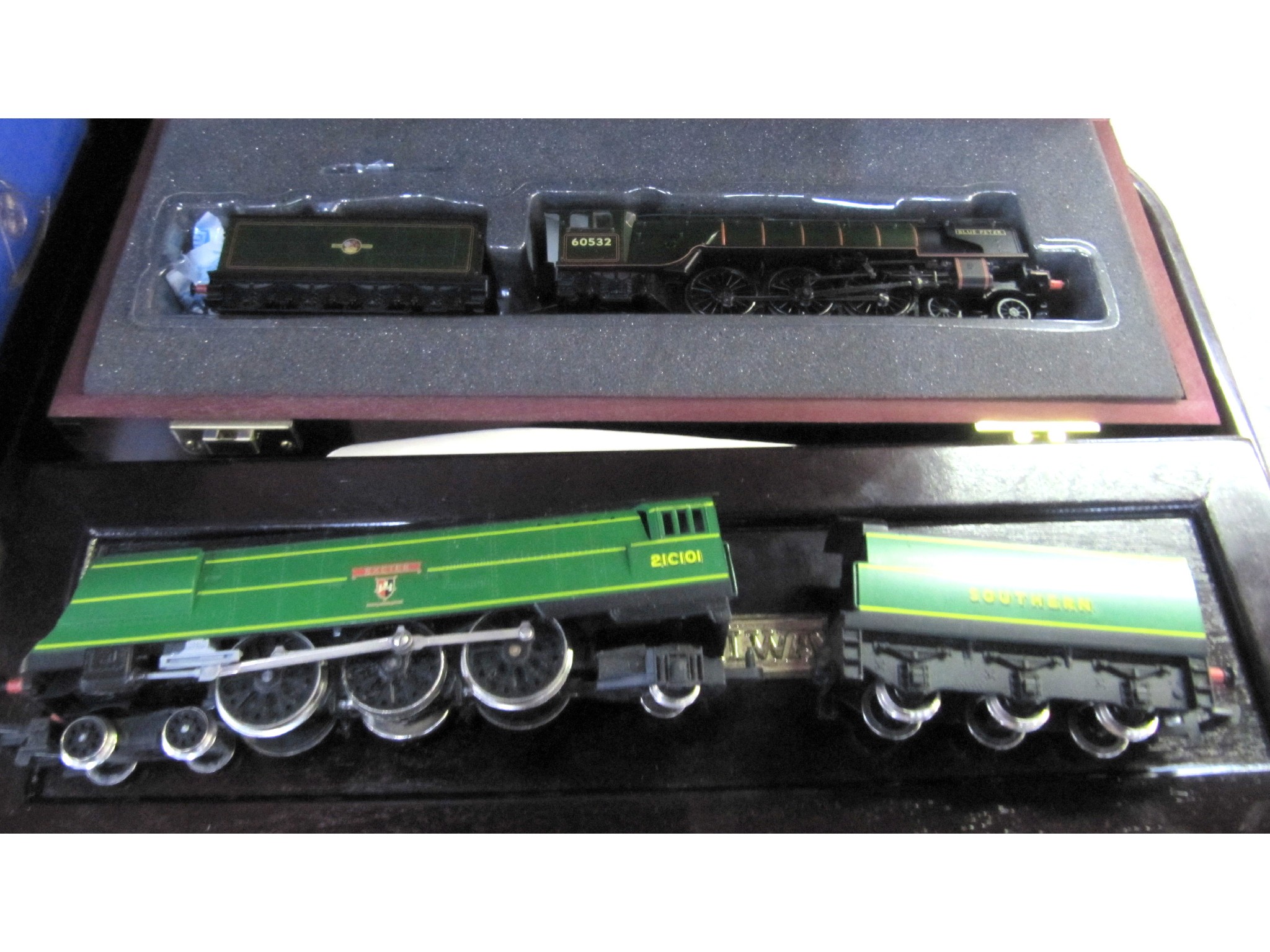 Appraisal: A lot comprising a boxed Bachmann model railway engine and