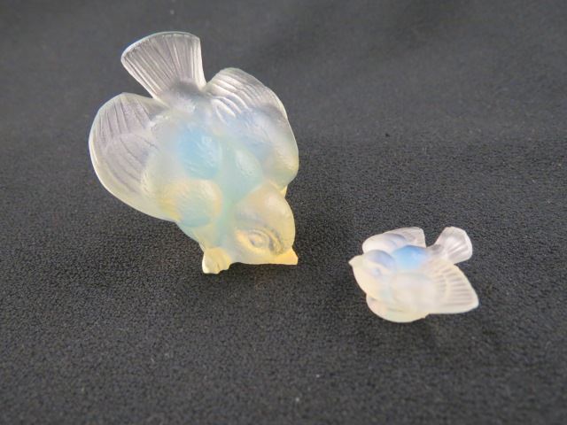 Appraisal: Sabino Opalesent Glass Figurines of Birds and excellent