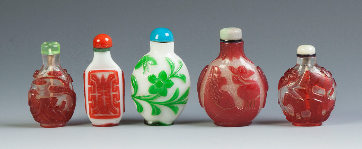 Appraisal: Five Chinese Overlay Peking Glass Snuff Bottles