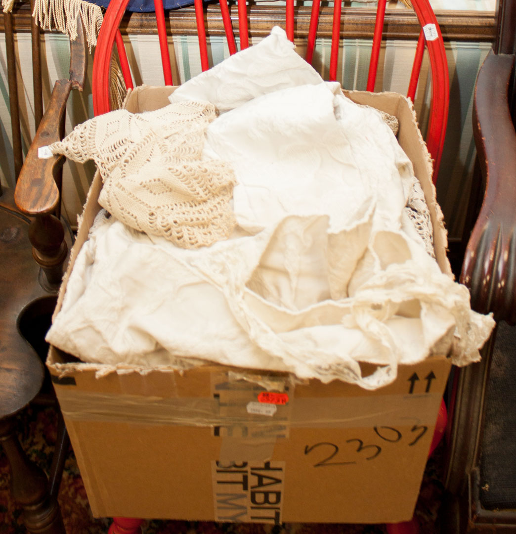 Appraisal: a Box of assorted linens Undernumber