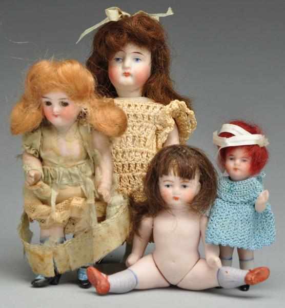 Appraisal: Lot of All Bisque Dolls Description Kestner with swivel neck