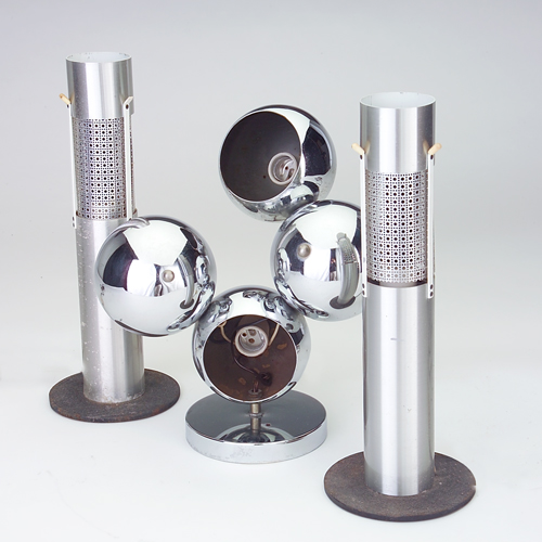 Appraisal: RAAK etc Three table lamps a pair of cylindrical aluminum