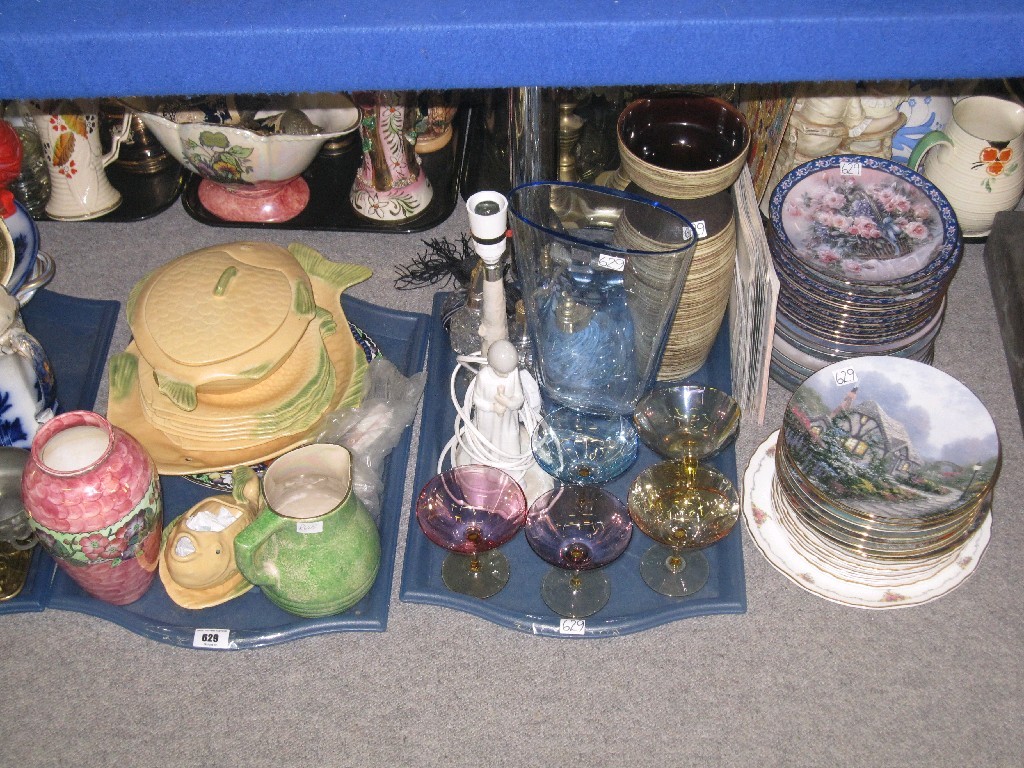 Appraisal: Lot comprising two trays of assorted ceramics and a quantity