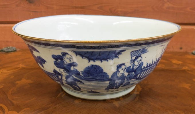 Appraisal: CHINESE BLUE AND WHITE PORCELAIN FOOTED BOWL late Qing Dynasty