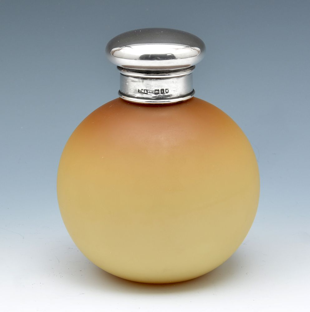 Appraisal: Thomas Webb peach blow brown-to-cream perfume bottle Thomas Webb peach