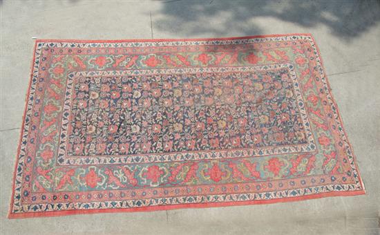 Appraisal: ORIENTAL RUG Early th century Room size Bidjar Floral design