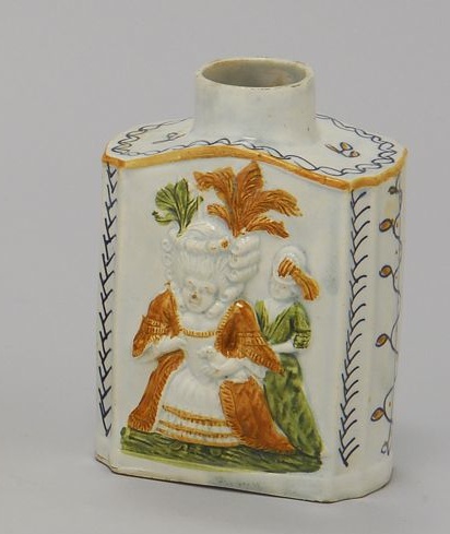 Appraisal: PRATTWARE TEA CADDY Late th CenturyWith relief Macaroni figures in