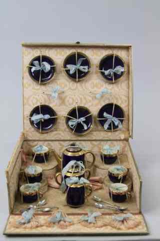 Appraisal: NAGOYA BOXED TEA SET Japan colored tea set complete with