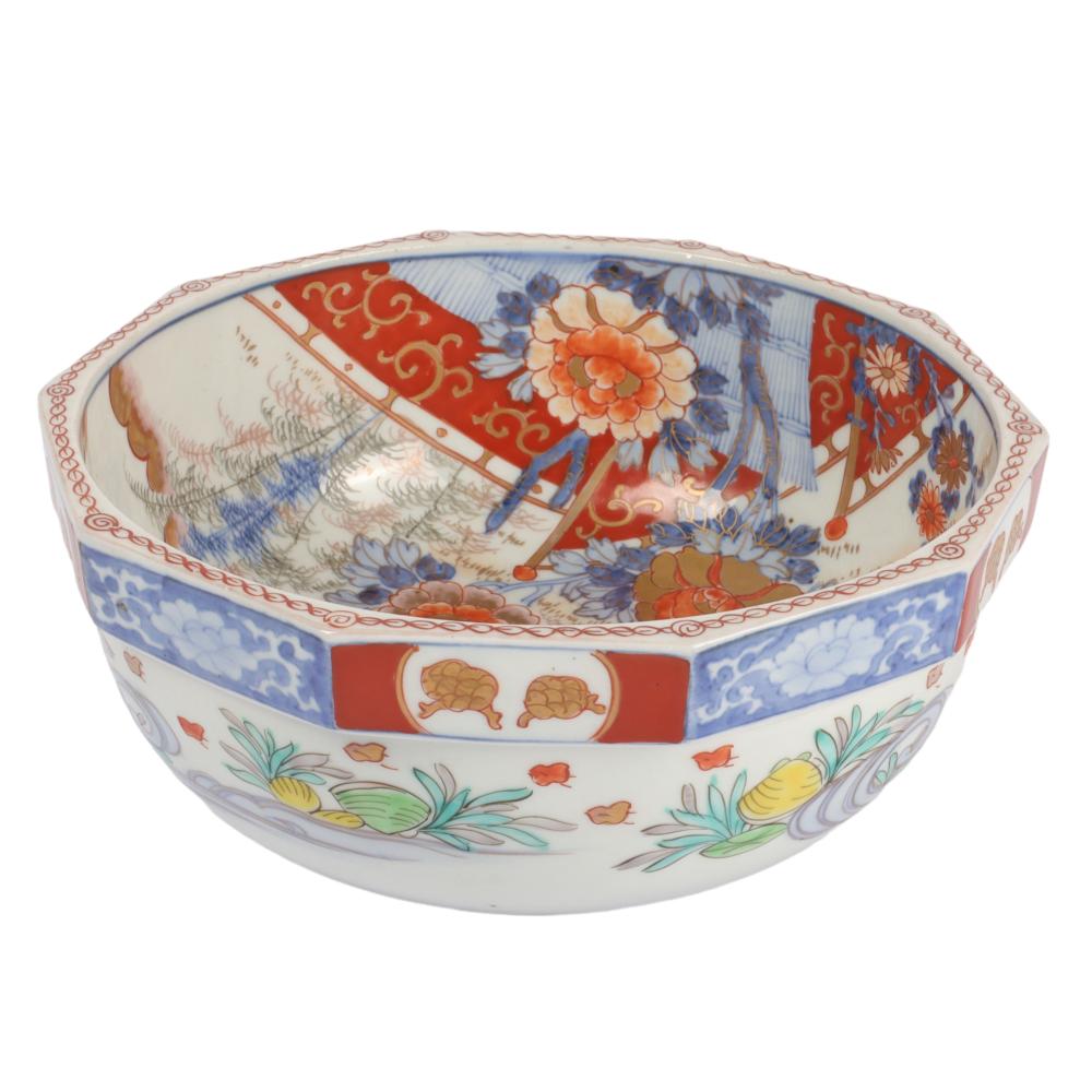 Appraisal: JAPANESE MEIJI IMARI PORCELAIN CHRYSANTHEMUM SERVING BOWL TEN-SIDED RIM H