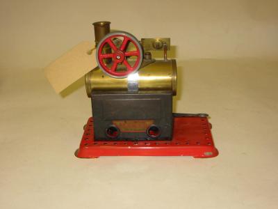 Appraisal: A Mamod stationary steam engine on tinplate base long F