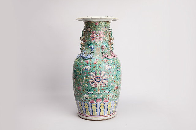 Appraisal: A CHINESE CANTONESE TURQUOISE GROUND PORCELAIN VASE with dragon ornament