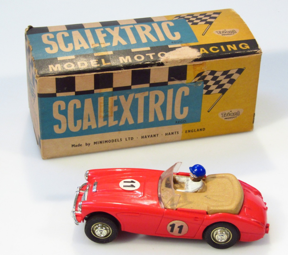 Appraisal: A mid- thC Tri-ang Scalextrix model motor racing Austin Healy