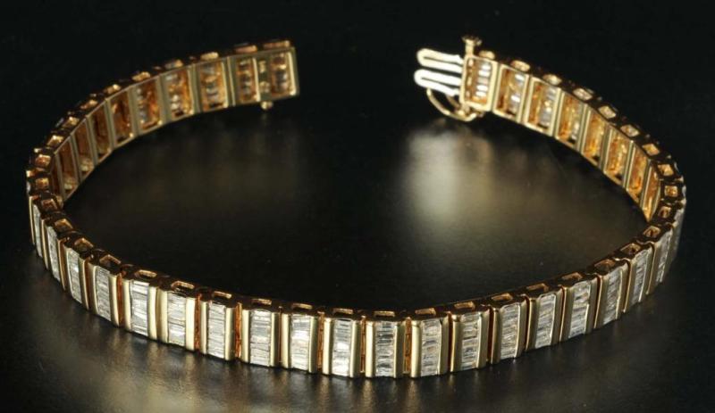 Appraisal: Antique Jewelry K Gold Diamond Bracelet Description Over carats of