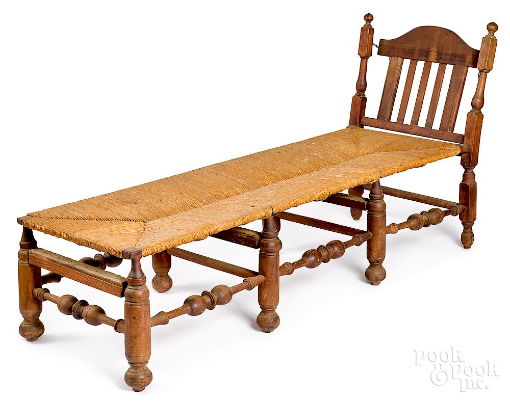 Appraisal: American William and Mary maple daybed American William and Mary