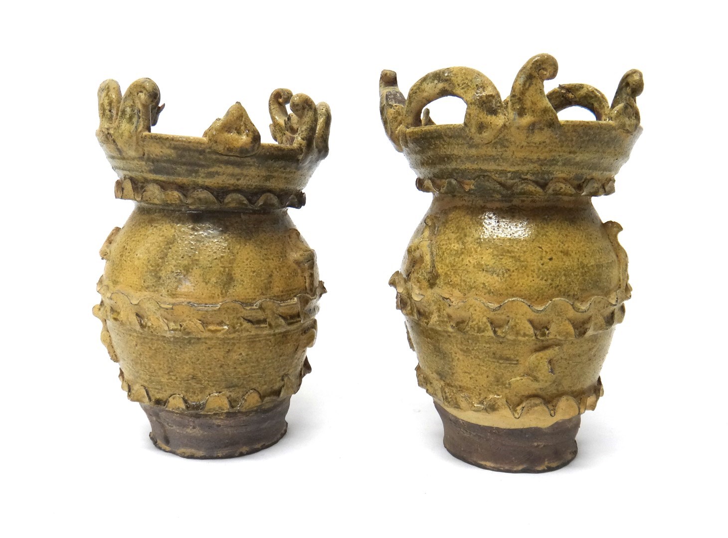 Appraisal: A pair of Chinese Changsha straw- glazed pottery vases Ming