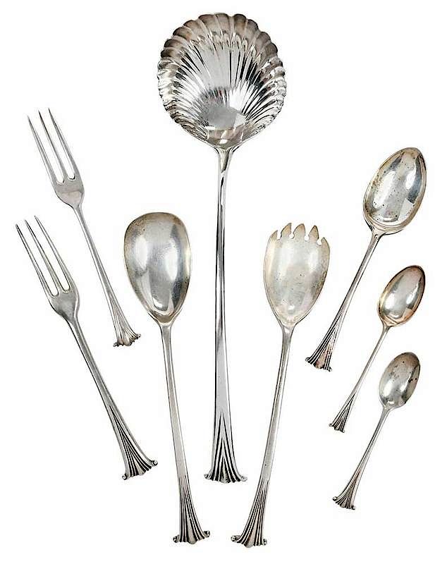 Appraisal: Pieces Onslow English Silver Flatware London th th century fifteen