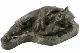 Appraisal: BRONZE CAT SCULPTURE Cat and Kittens bronze sculpture after a