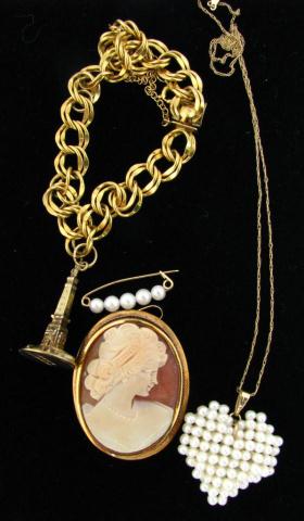 Appraisal: Carved Shell Cameo Brooch K Yellow Gold Chain and Pearl