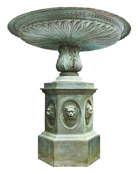 Appraisal: A MONUMENTAL PATINATED BRONZE OUTDOOR FOUNTAIN IN THE CLASSICAL STYLE