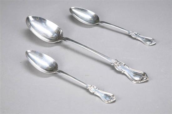 Appraisal: THREE ENGLISH SILVER SPOONS London Made by John James Whitin