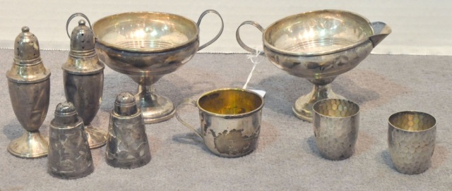 Appraisal: Six Pieces Weighted SterlingPlus sterling child's cup and two silver