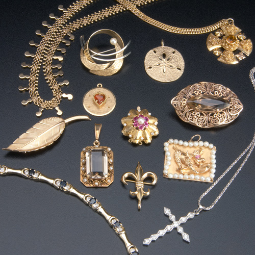 Appraisal: Fifteen th C k and k gold jewelry pieces with