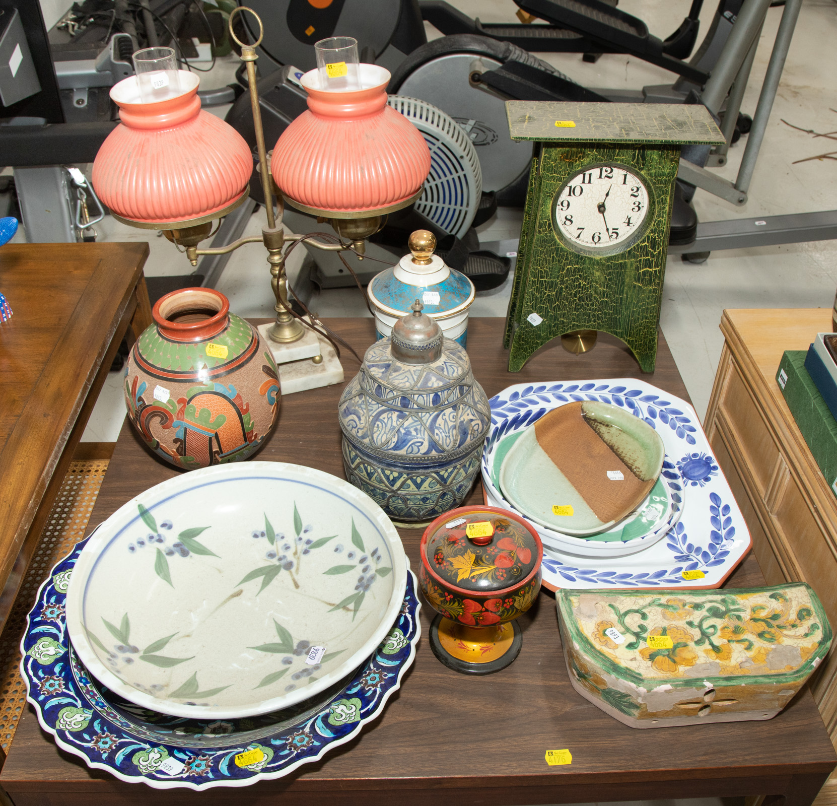 Appraisal: SELECTION OF DECORATIONS COLLECTIBLES Including a Chinese cizhou style glazed