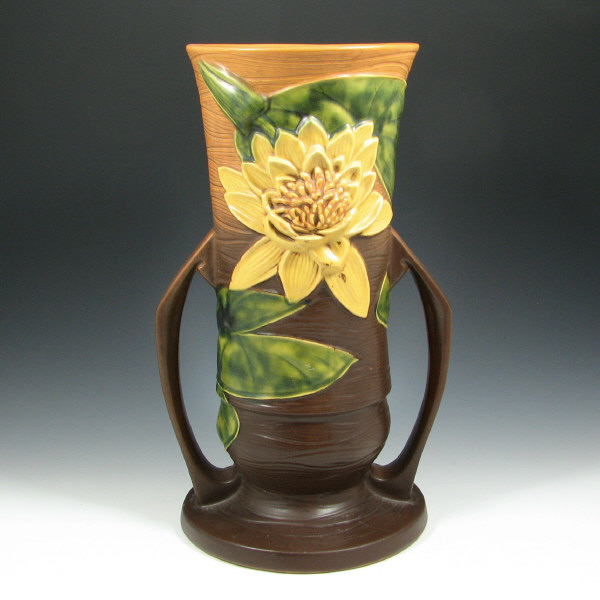 Appraisal: Roseville - Water Lily Vase Roseville - Water Lily vase