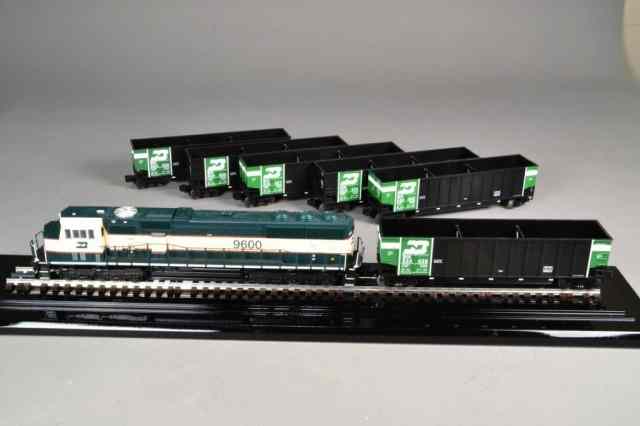 Appraisal: LIONEL BURLINGTON NORTH COAL TRAIN SETTrain set - with Burlington