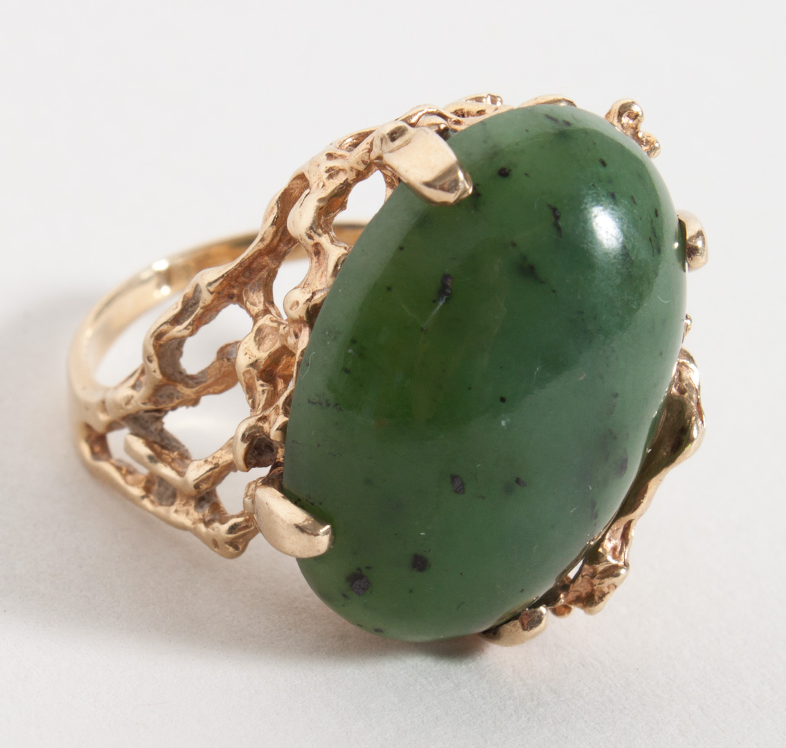 Appraisal: K gold and jade ring K gold nugget ring with