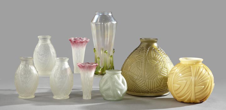 Appraisal: Collection of Nine Fine Art Glass Items consisting of a