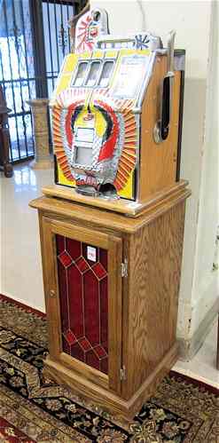 Appraisal: MILLS WAR EAGLE SLOT MACHINE ON STAND Mills Novelty Co