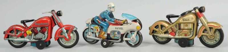 Appraisal: Lot of Tin Litho Motorcycle Friction Toys Japanese Made by