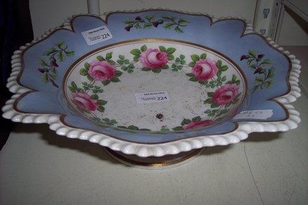 Appraisal: A Flight Barr and Barr dessert bowl with shaped gadrooned