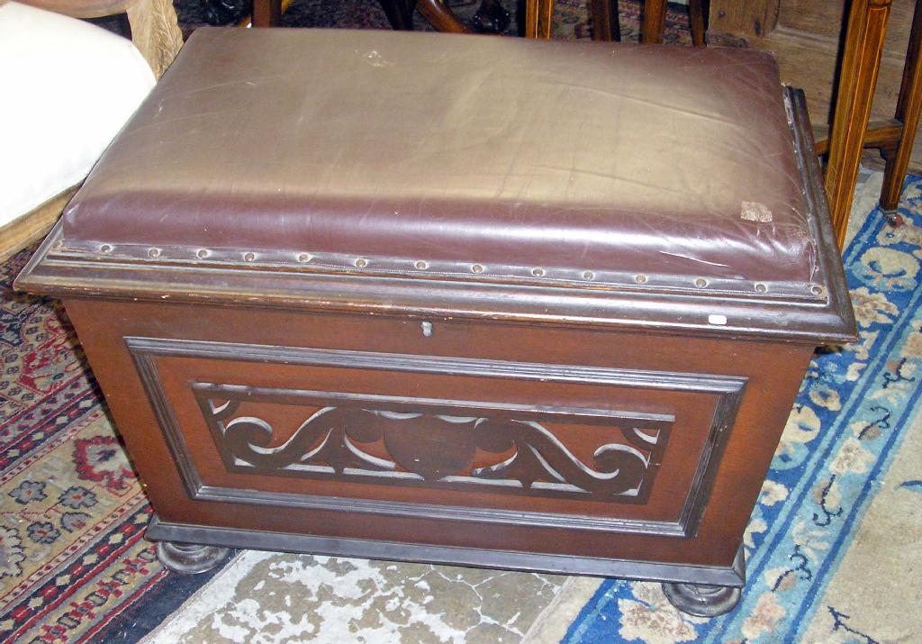 Appraisal: A th century mahogany wine cooler -