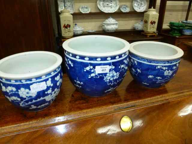 Appraisal: AN OLD CHINESE BLUE AND WHITE PORCELAIN JARDINERE decorated with