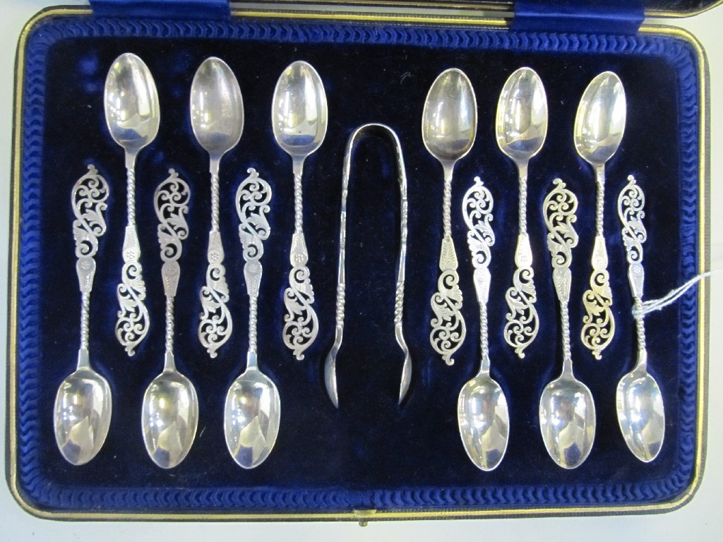 Appraisal: Cased set of twelve silver spoons with tongs Sheffield