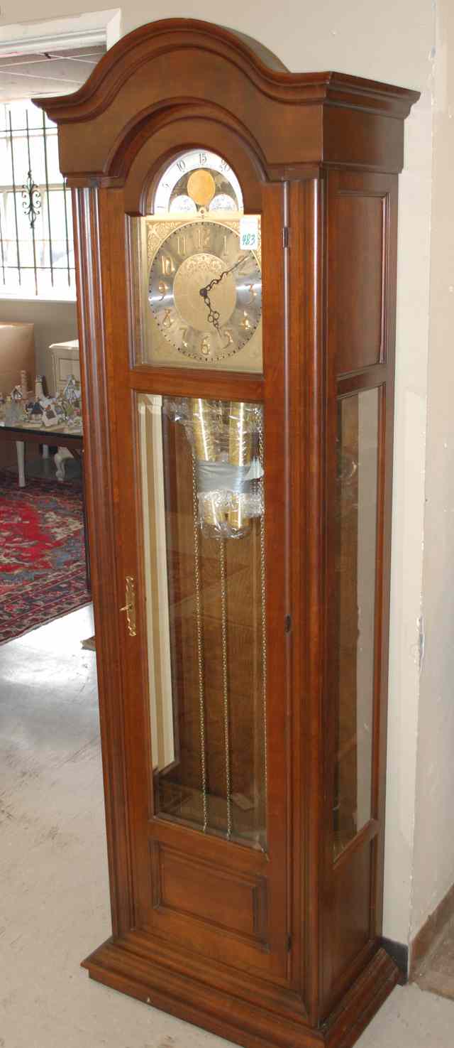 Appraisal: TALL CASE GRANDFATHER FLOOR CLOCK Howard Miller Clock Co Zeeland