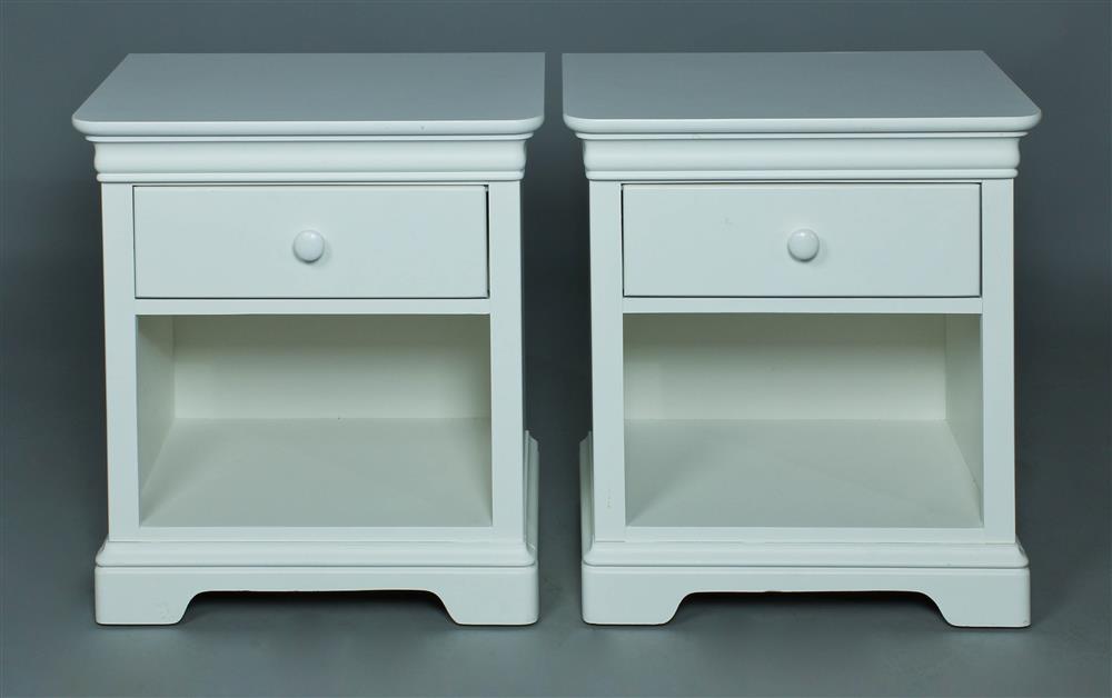 Appraisal: PAIR OF YOUNG AMERICA WHITE PAINTED BEDSIDE TABLES LABELED STANLEY