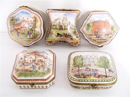 Appraisal: Five porcelain de Paris National Trust Properties porcelain boxes including