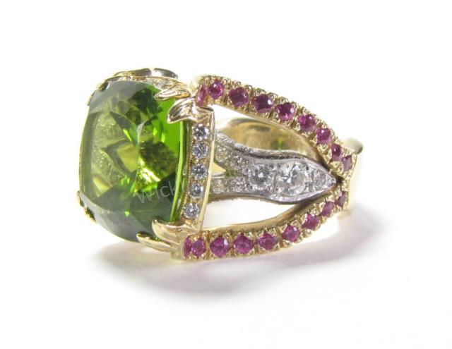 Appraisal: A stunning K yellow gold and platinum ring by Chuck