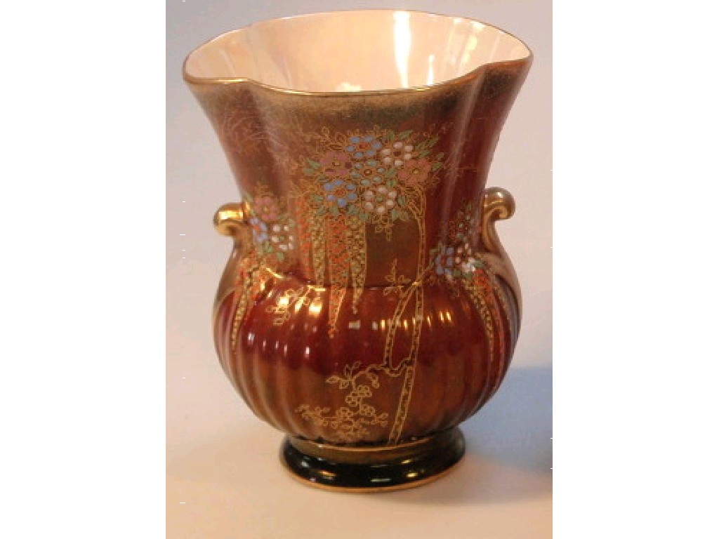 Appraisal: A Fielding's Crown Devon Rouge Royale vase cm high