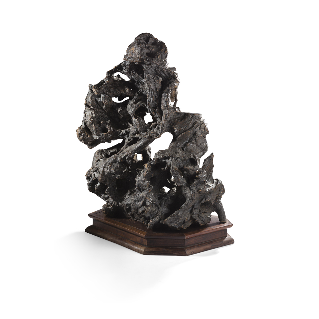 Appraisal: LARGE DESICCATED WOOD SCHOLAR'S ROCK vertically oriented and blackened in