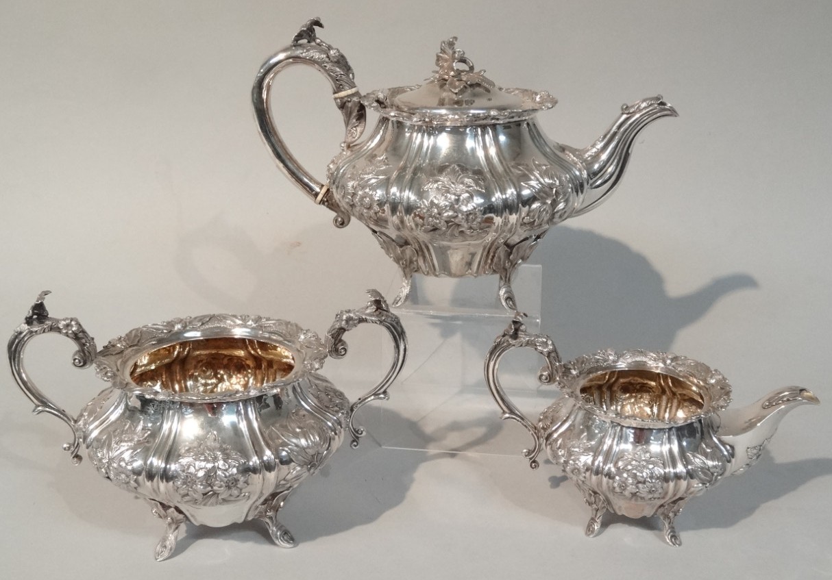 Appraisal: A George IV silver three piece tea service by Richard