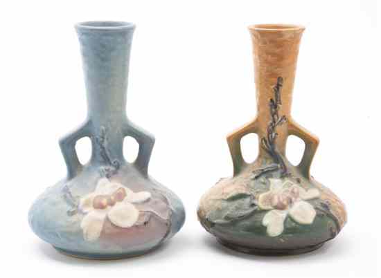 Appraisal: A Pair of Roseville Pottery Bud Vases in the Magnolia