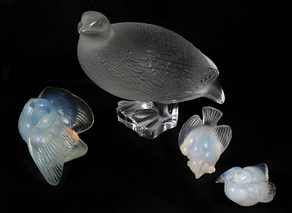 Appraisal: A collection of glass birds including examples from Sabino and