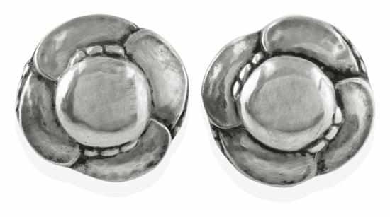 Appraisal: A PAIR OF CUFFLINKS BY GEORG JENSEN The stylized floral