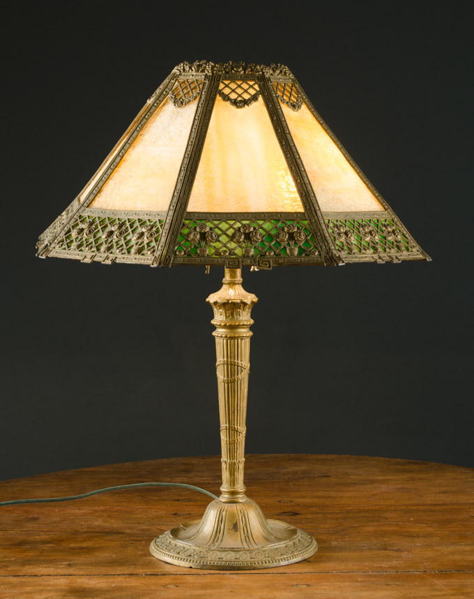 Appraisal: DECO SLAG GLASS TABLE LAMP having octagonal panel shade reeded